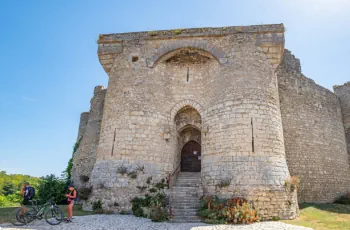Forteresse de Billy tourisme-Le Refuge des Vaures-gîte-Hébergement nature-détente-location vacances-séjours-auvergne-vichy