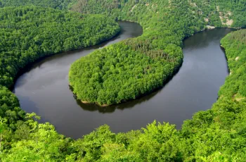 Les gorges de la sioule tourisme-Le Refuge des Vaures-gîte-Hébergement nature-détente-location vacances-séjours-auvergne-vichy